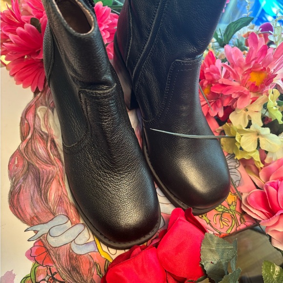 Jeffrey Campbell Bickham Black Ankle Boots - Picture 4 of 5